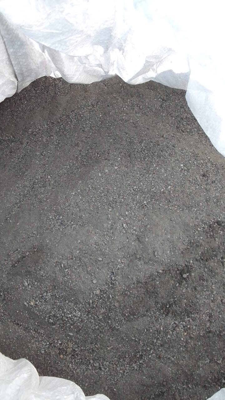 Fine zinc ore material